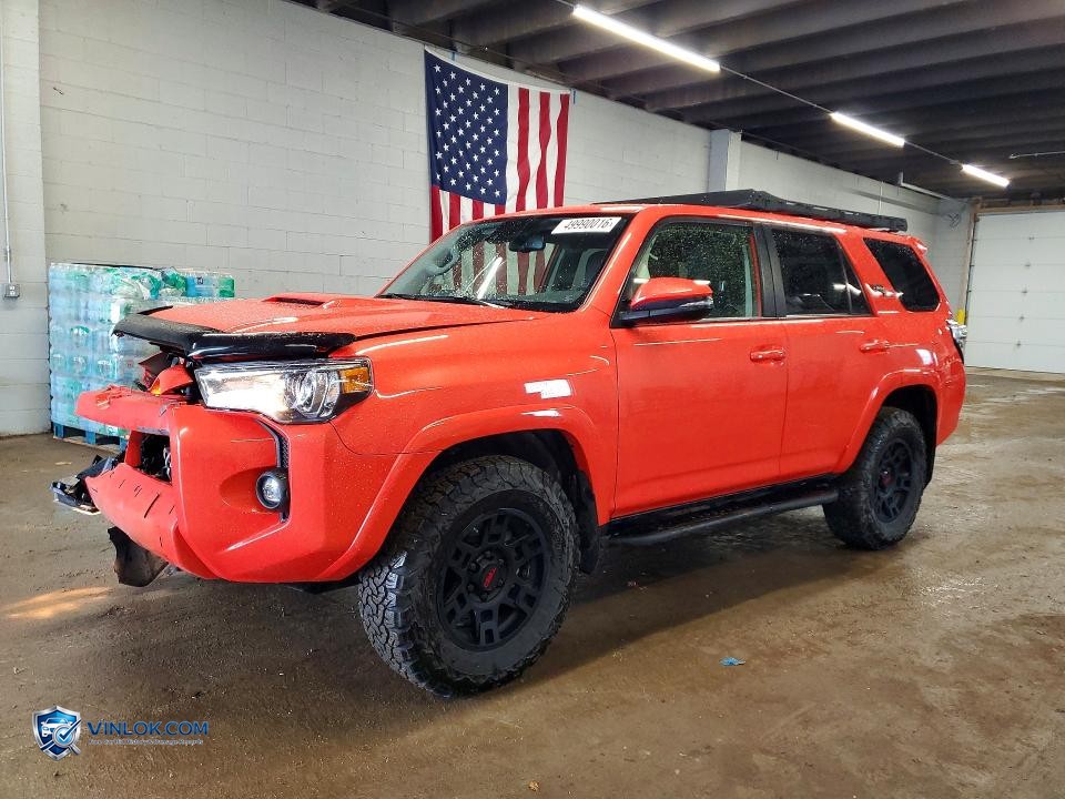 2024 TOYOTA 4RUNNER TRD OFF-ROAD PREMIUM – Lot 49990016 auction photo
