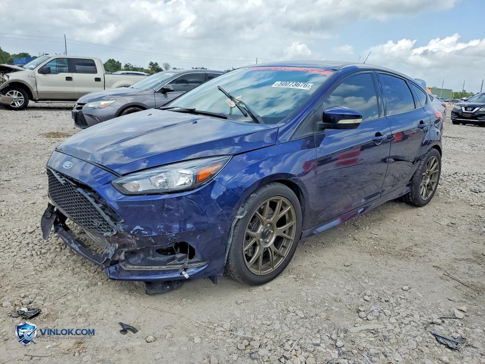 2017 FORD FOCUS ST – Lot 50073676 auction photo
