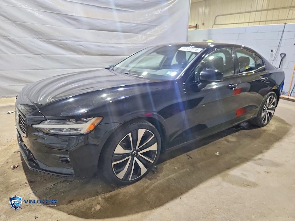 2022 VOLVO S60 B5 MOMENTUM – Lot 50123516 auction photo