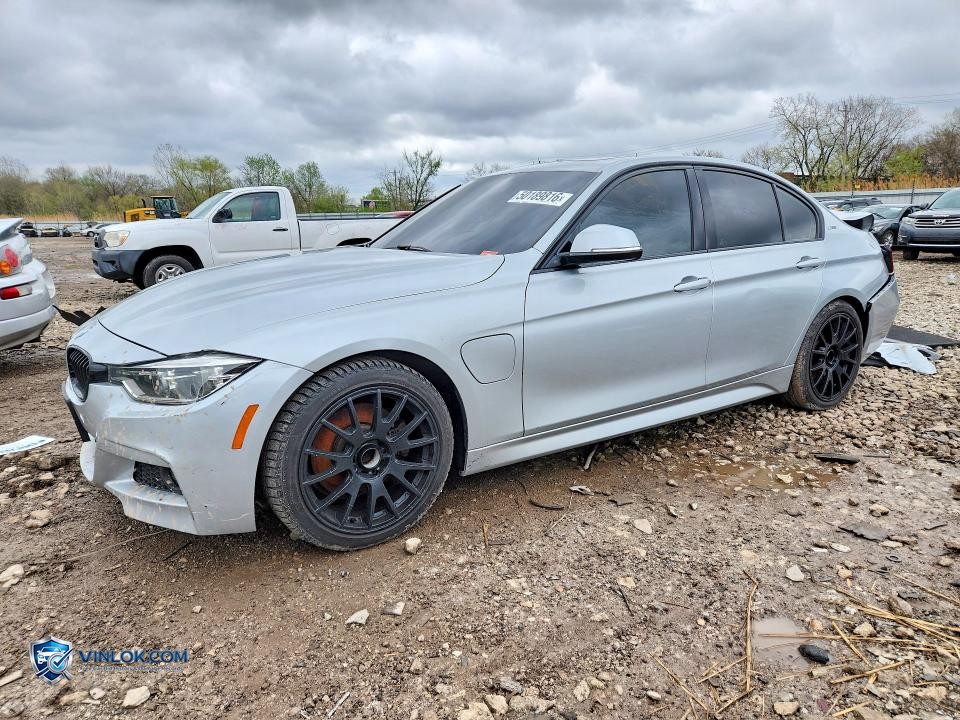 2018 BMW 330E – Lot 50189816 auction photo