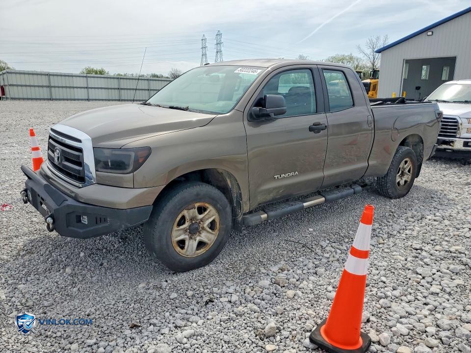 2010 TOYOTA TUNDRA DOUBLE CAB SR5 – Lot 50222246 auction photo