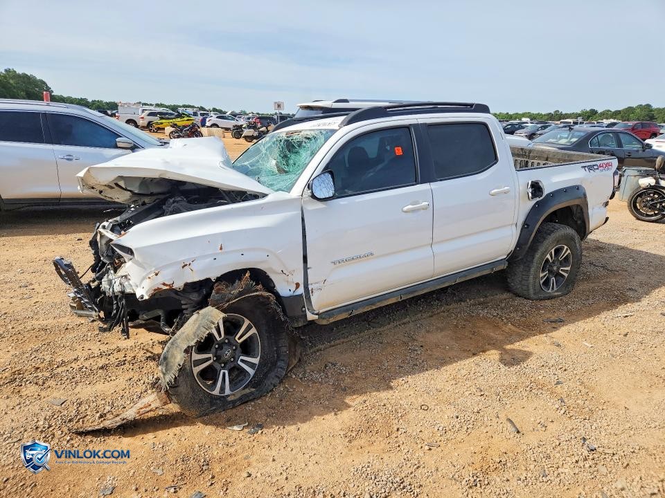 2019 TOYOTA TACOMA TRD SPORT – Lot 50242636 auction photo