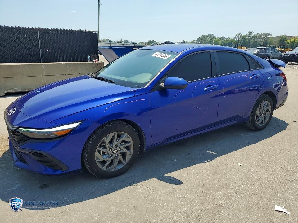 2024 HYUNDAI ELANTRA SEL – Lot 50250366 auction photo
