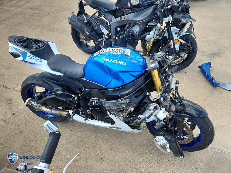 2024 SUZUKI GSX-R750 – Lot 50281756 auction photo