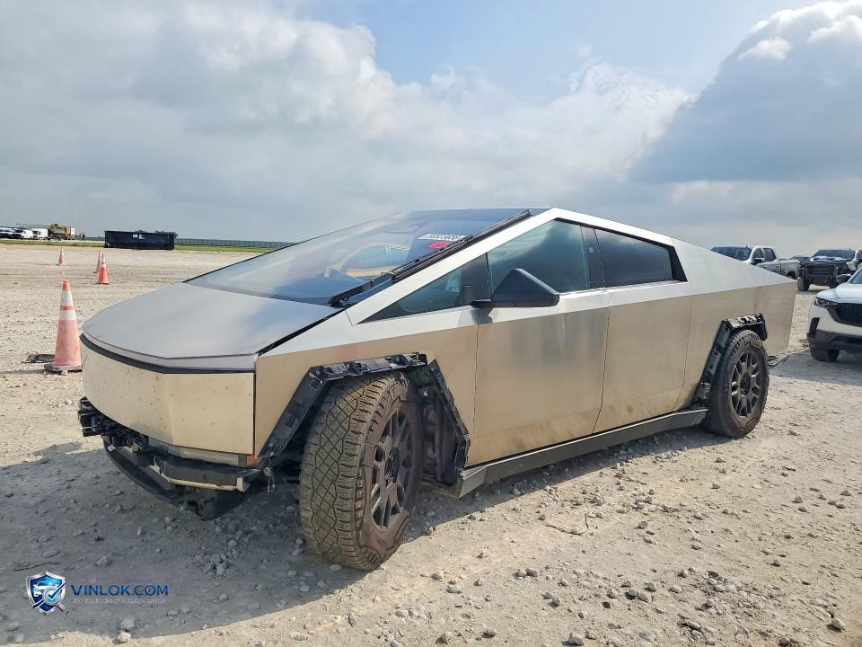 2024 TESLA CYBERTRUCK – Lot 50323656 auction photo