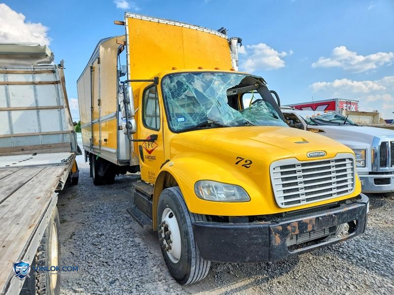 2013 FREIGHTLINER M2 100 - BOX TRUCK – Lot 50405816 auction photo