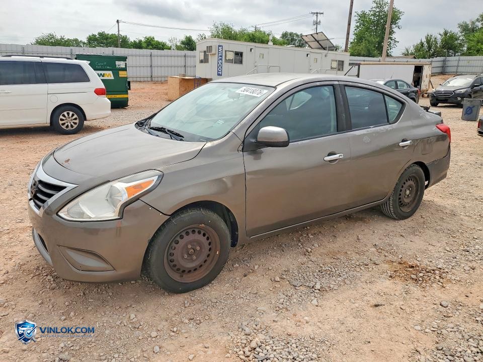 2015 NISSAN VERSA 1.6 SV – Lot 50418076 auction photo