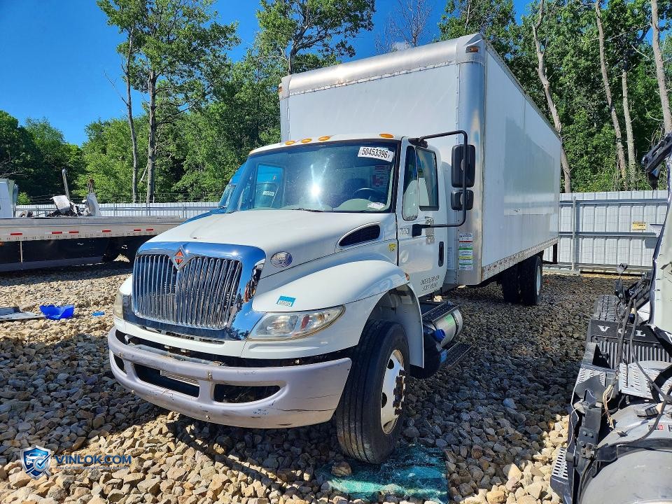 2017 INTERNATIONAL 4300 BOX TRUCK – Lot 50453396 auction photo
