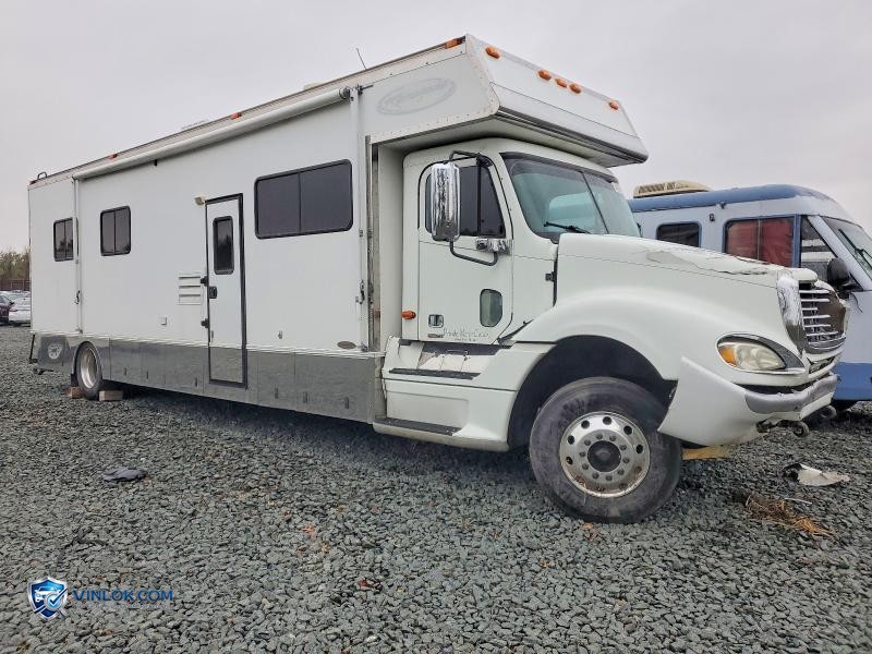 2003 RENEGADER RV – Lot 50457756 auction photo