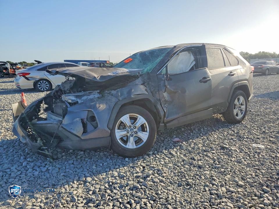 2021 TOYOTA RAV4 XLE – Lot 50461846 auction photo