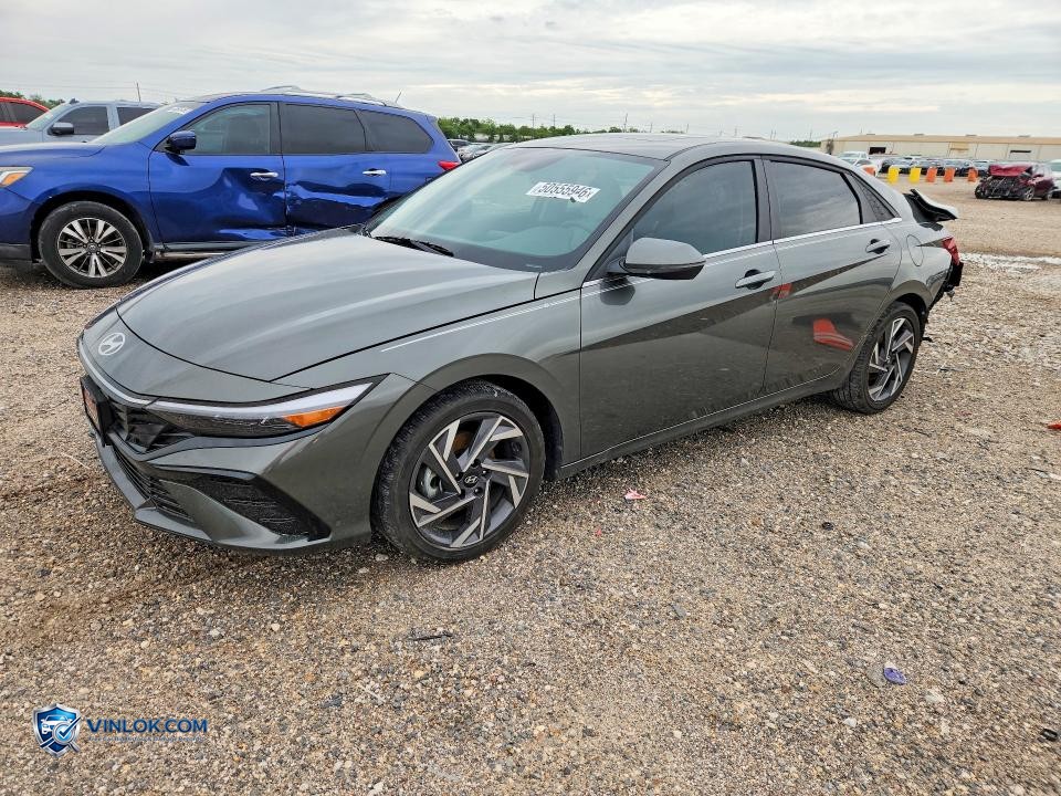 2025 HYUNDAI ELANTRA – Lot 50555946 auction photo