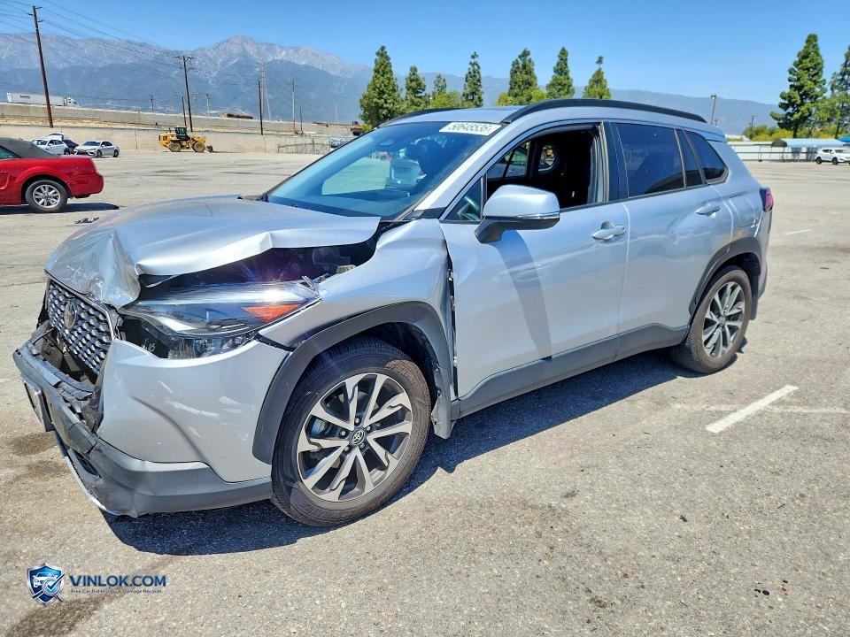 2024 TOYOTA COROLLA CROSS XLE – Lot 50648536 auction photo