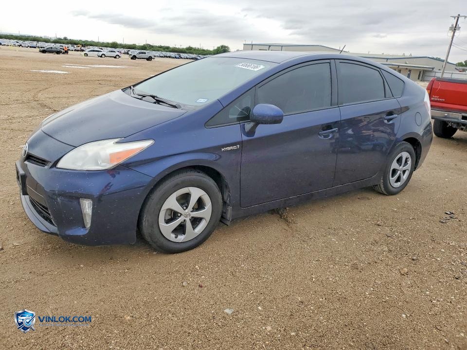 2013 TOYOTA PRIUS FOUR – Lot 50666186 auction photo
