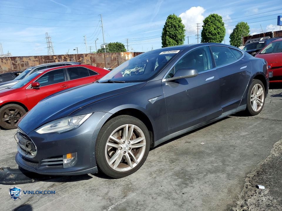 2015 TESLA MODEL S 85 – Lot 50765466 auction photo