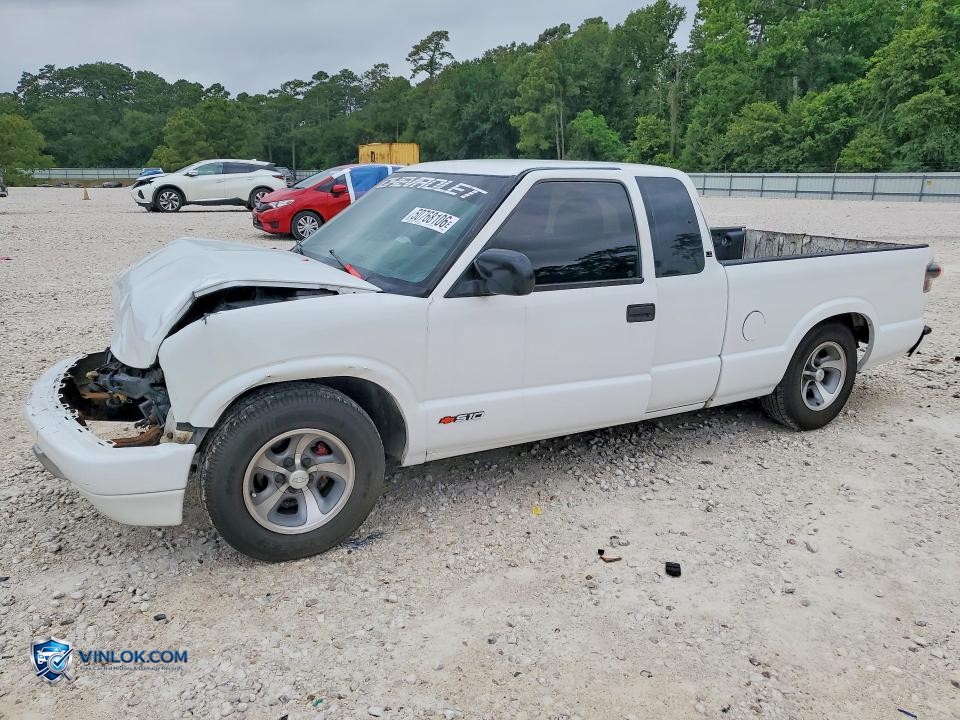 1999 CHEVROLET S TRUCK S10 – Lot 50768106 auction photo