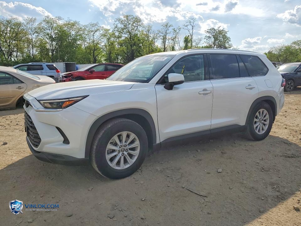 2025 TOYOTA GRAND HIGHLANDER XLE – Lot 50800036 auction photo