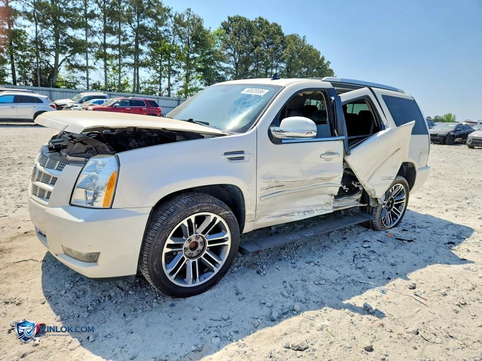 2013 CADILLAC ESCALADE PREMIUM – Lot 50828596 auction photo