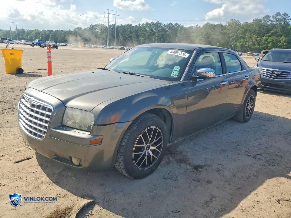 2010 CHRYSLER 300 TOURING – Lot 50955076 auction photo