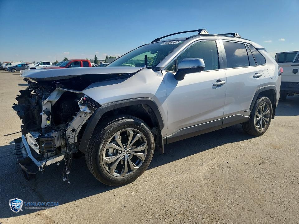 2025 TOYOTA RAV4 XLE PREMIUM – Lot 50986106 auction photo
