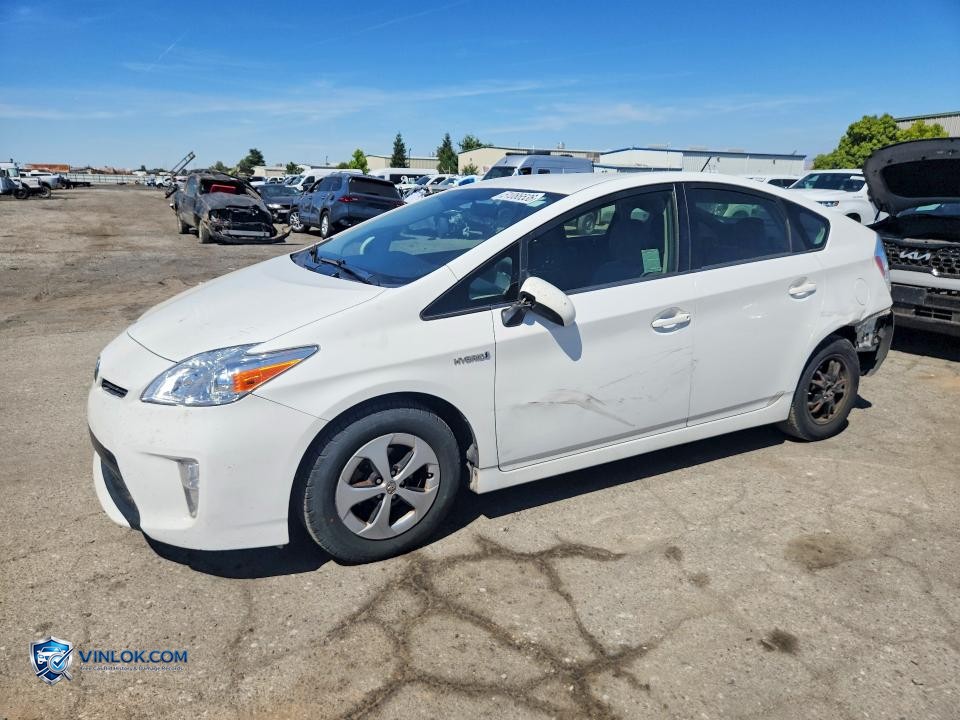 2015 TOYOTA PRIUS TWO – Lot 51086536 auction photo