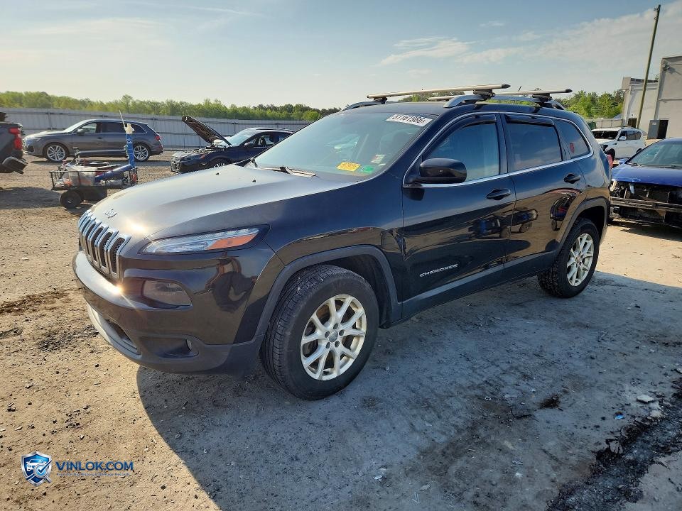 2015 JEEP CHEROKEE LATITUDE – Lot 51161986 auction photo