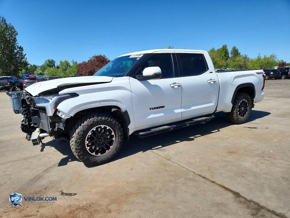 2022 TOYOTA TUNDRA CREWMAX SR5 – Lot 51169496 auction photo