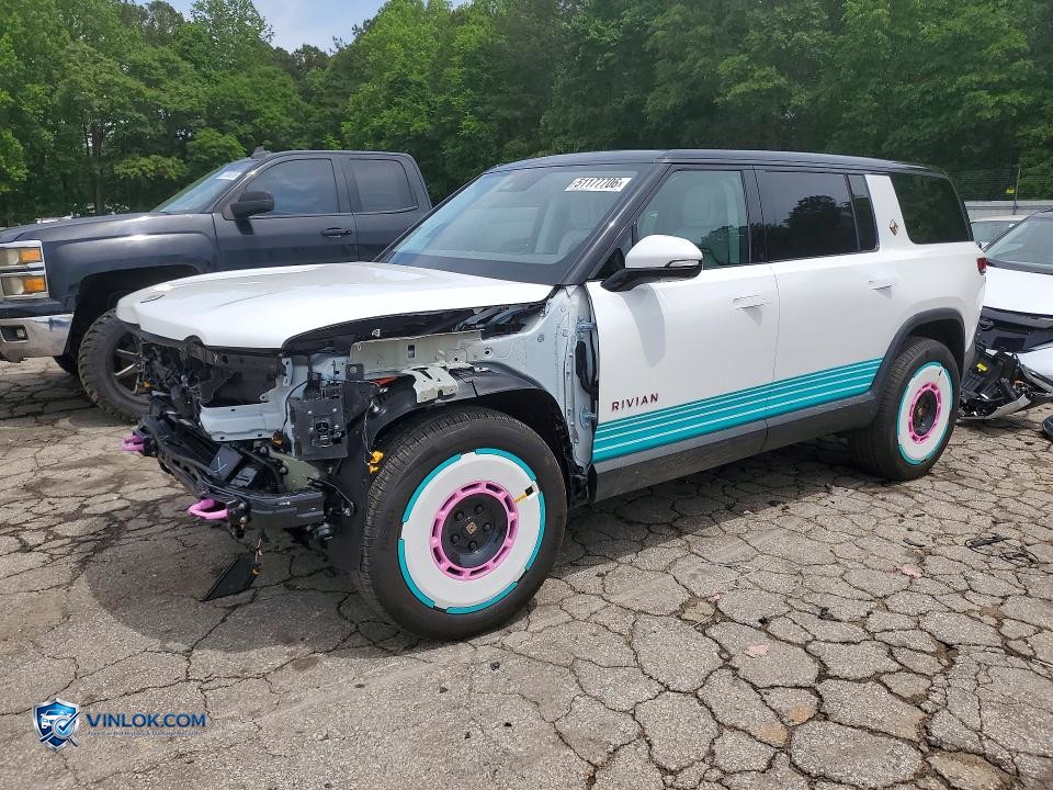 2026 RIVIAN R1S PREMIUM – Lot 51177706 auction photo