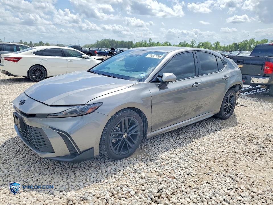 2025 TOYOTA CAMRY SE – Lot 51201296 auction photo