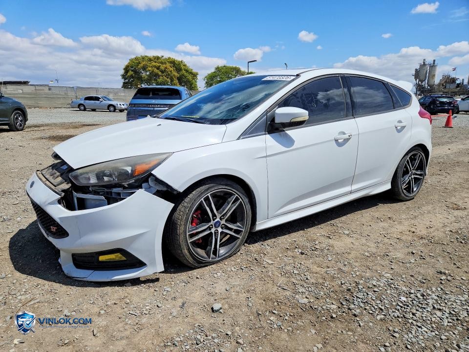 2017 FORD FOCUS ST – Lot 51470326 auction photo
