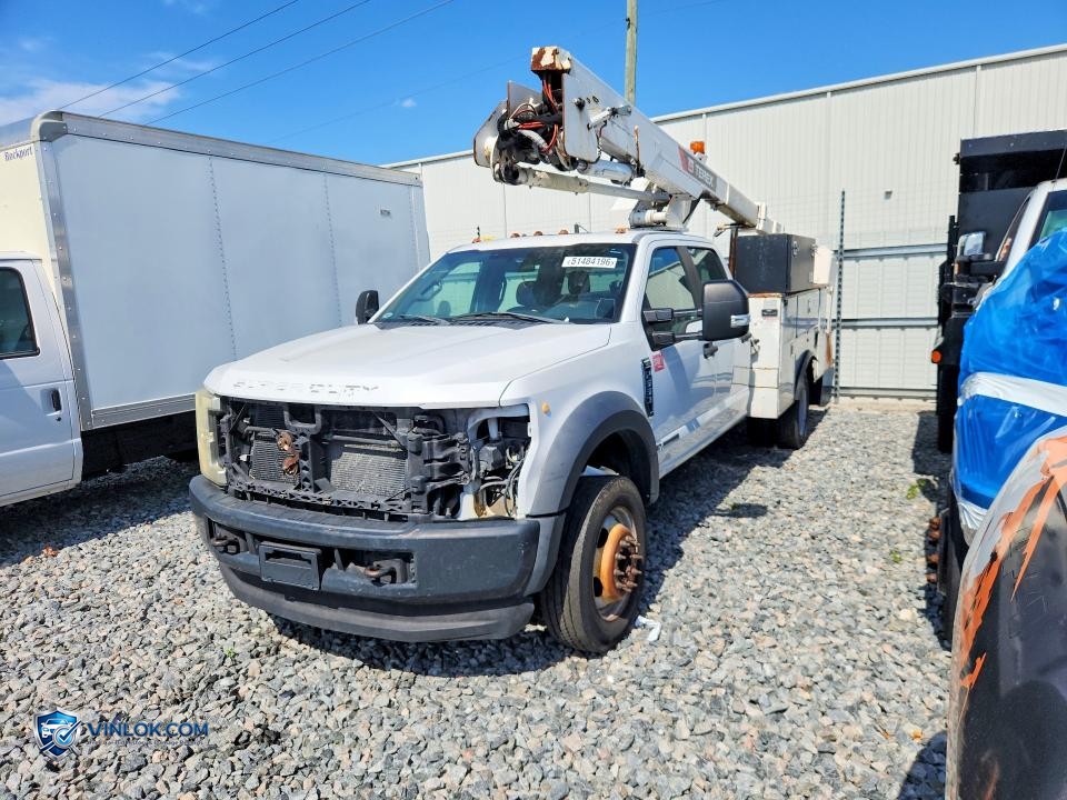2017 FORD F-550 SUPER DUTY - DUAL REAR WHEEL – Lot 51484196 auction photo