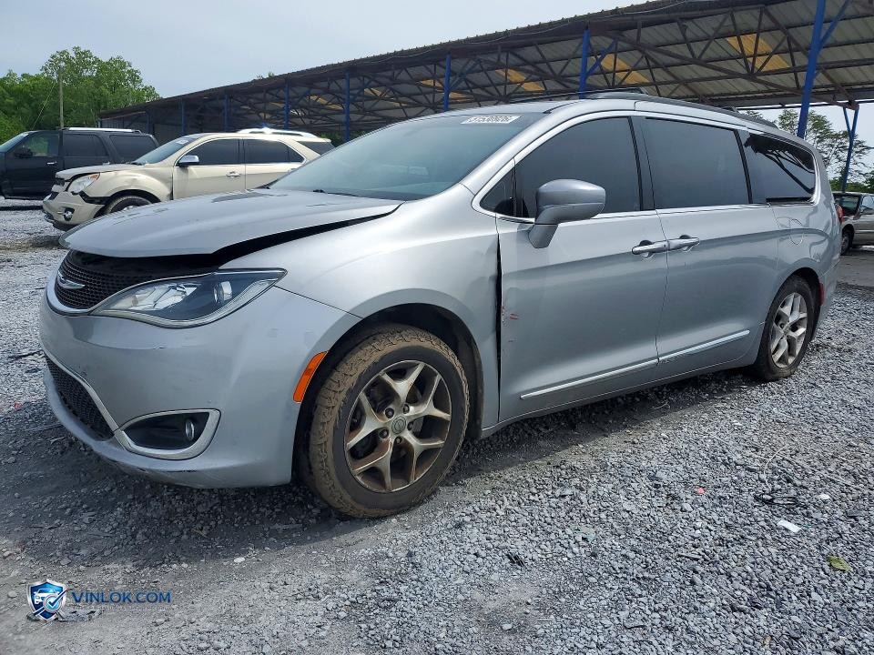2017 CHRYSLER PACIFICA TOURING L – Lot 51530926 auction photo