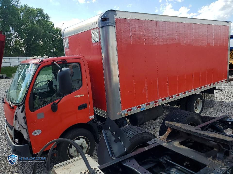2018 HINO 195 BOX TRUCK – Lot 51544066 auction photo