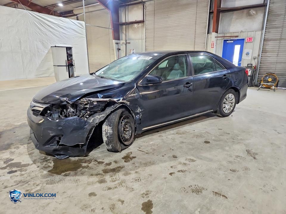 2012 TOYOTA CAMRY HYBRID LE – Lot 51556816 auction photo