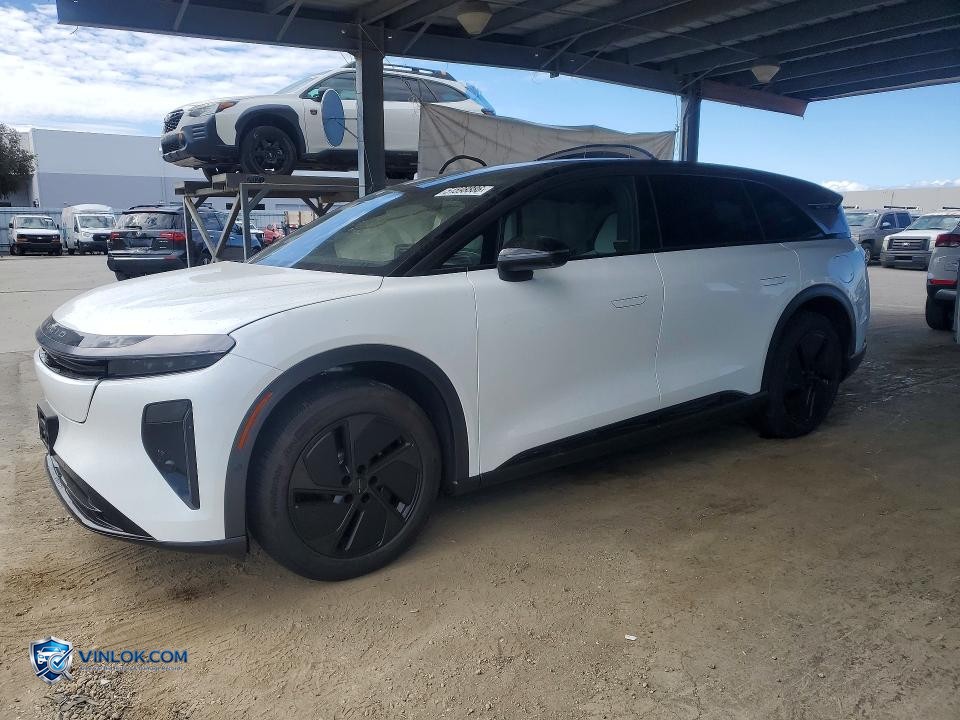 2026 LUCID MOTORS GRAVITY TOURING – Lot 51598886 auction photo