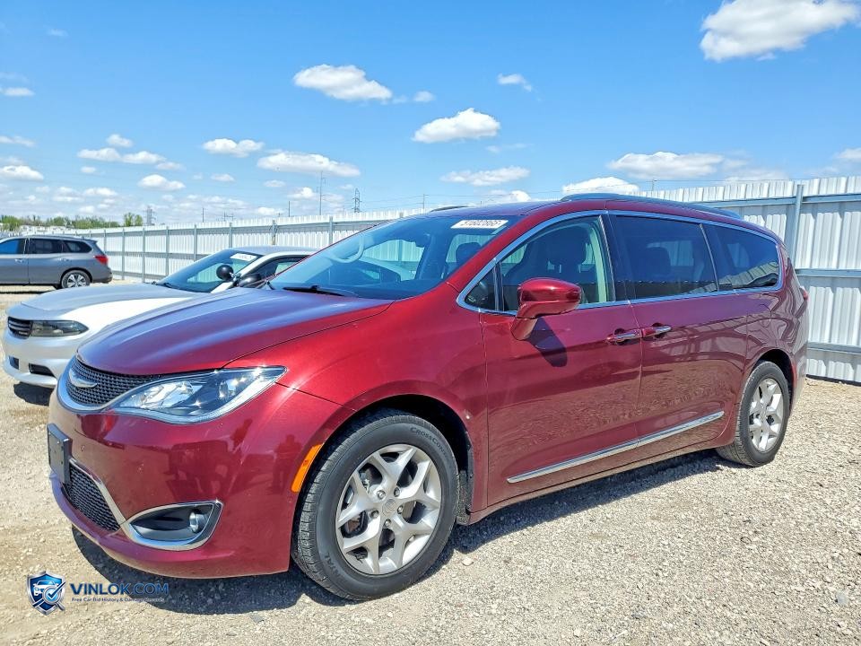 2018 CHRYSLER PACIFICA TOURING L – Lot 51602866 auction photo