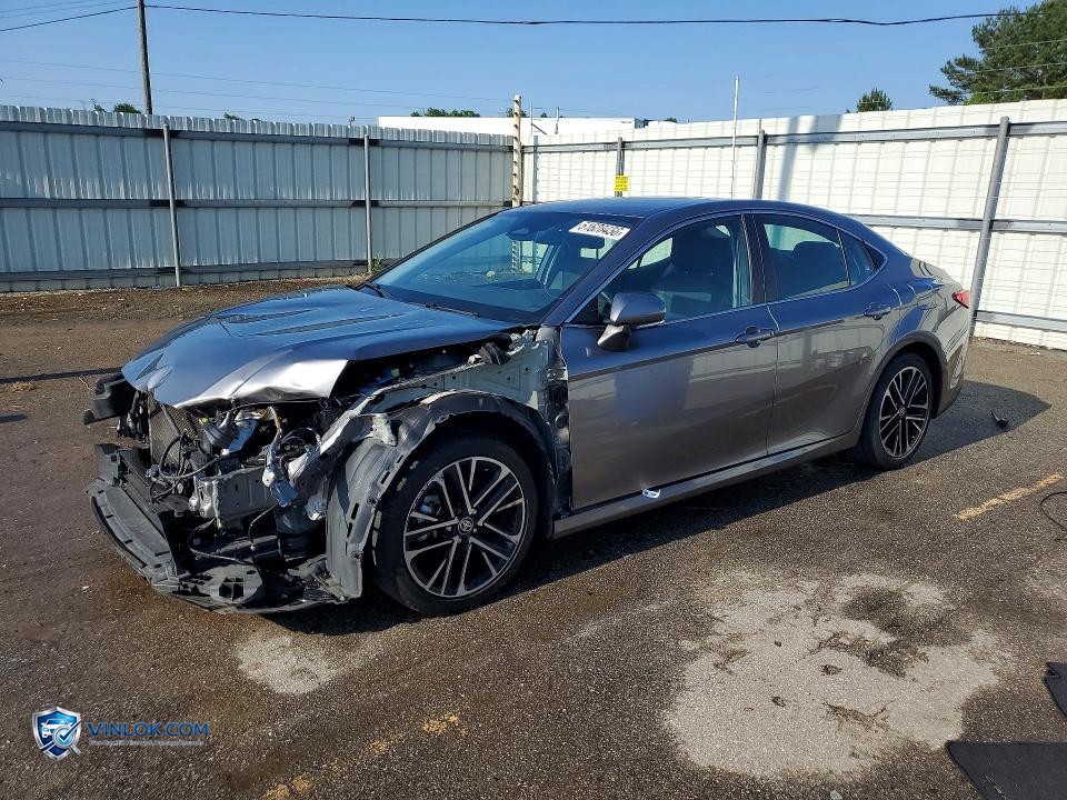 2025 TOYOTA CAMRY XLE – Lot 51628456 auction photo