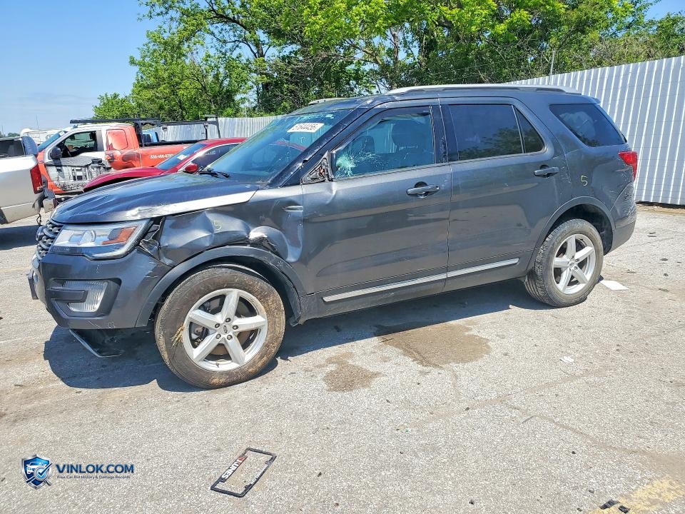 2017 FORD EXPLORER XLT – Lot 51644456 auction photo
