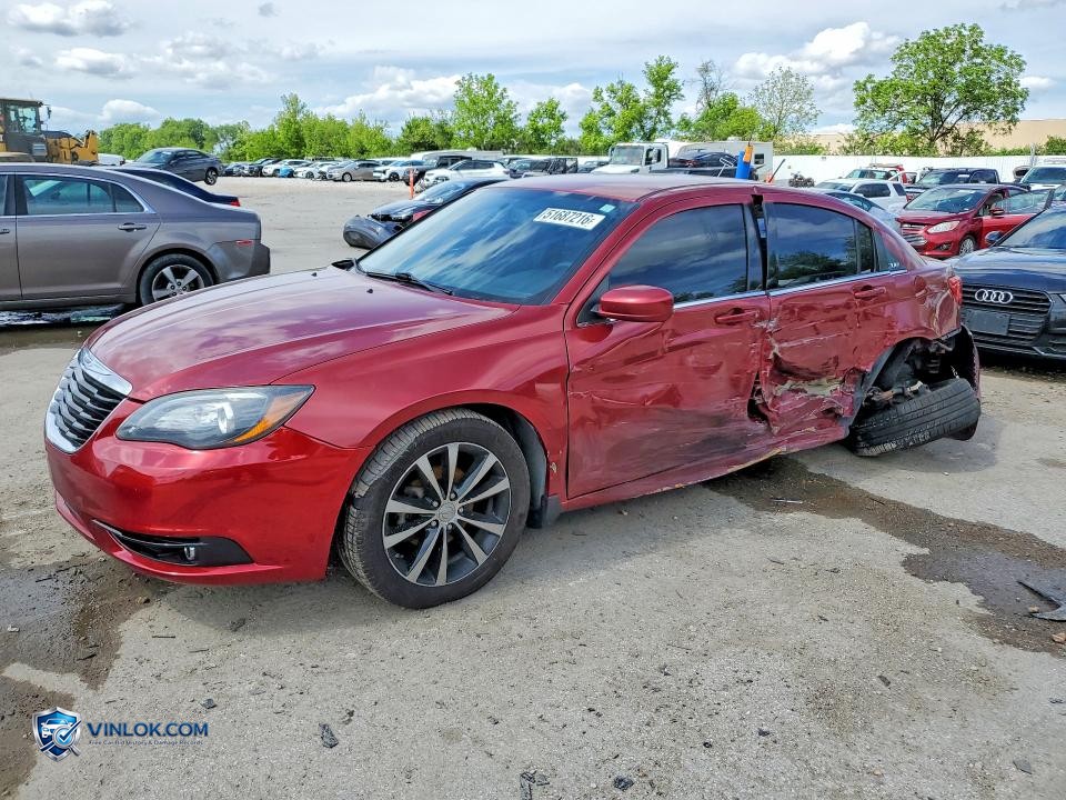 2014 CHRYSLER 200 4D S – Lot 51687216 auction photo