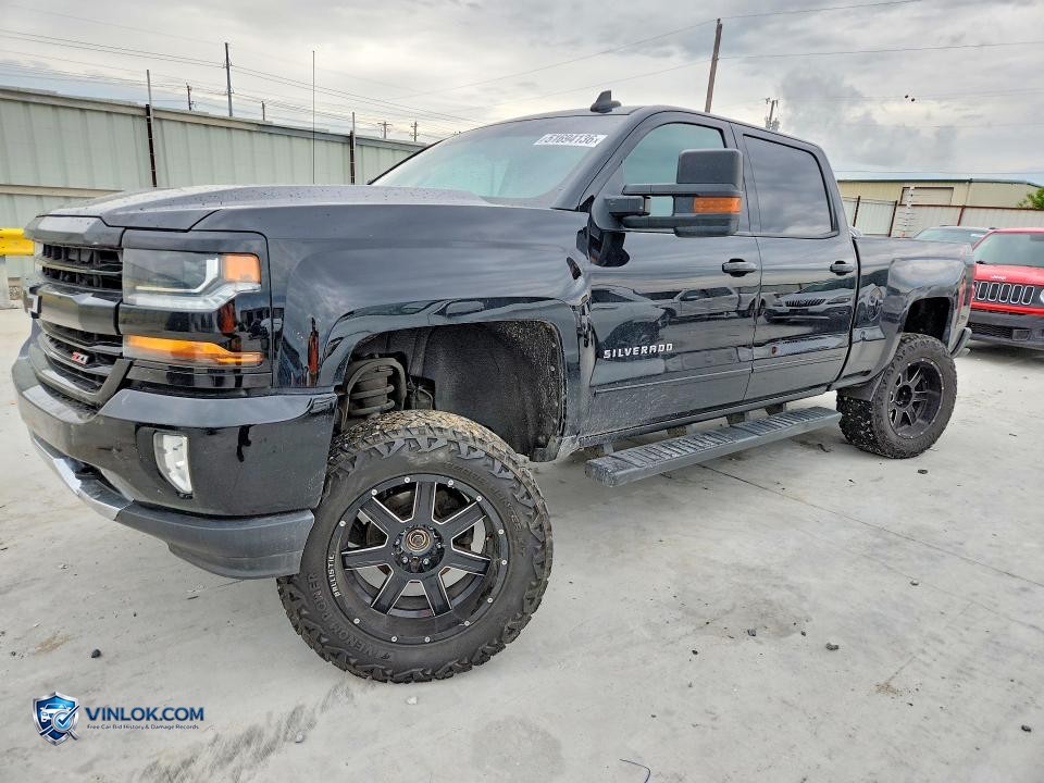 2018 CHEVROLET SILVERADO K1500 LT – Lot 51694136 auction photo