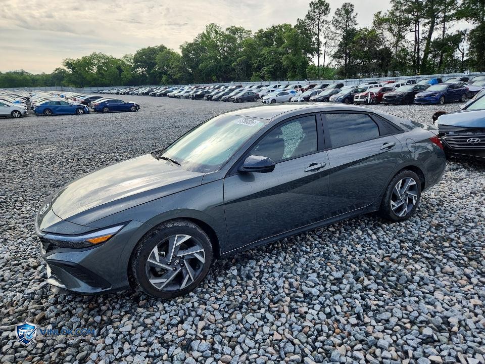 2025 HYUNDAI ELANTRA SEL SPORT – Lot 51700806 auction photo