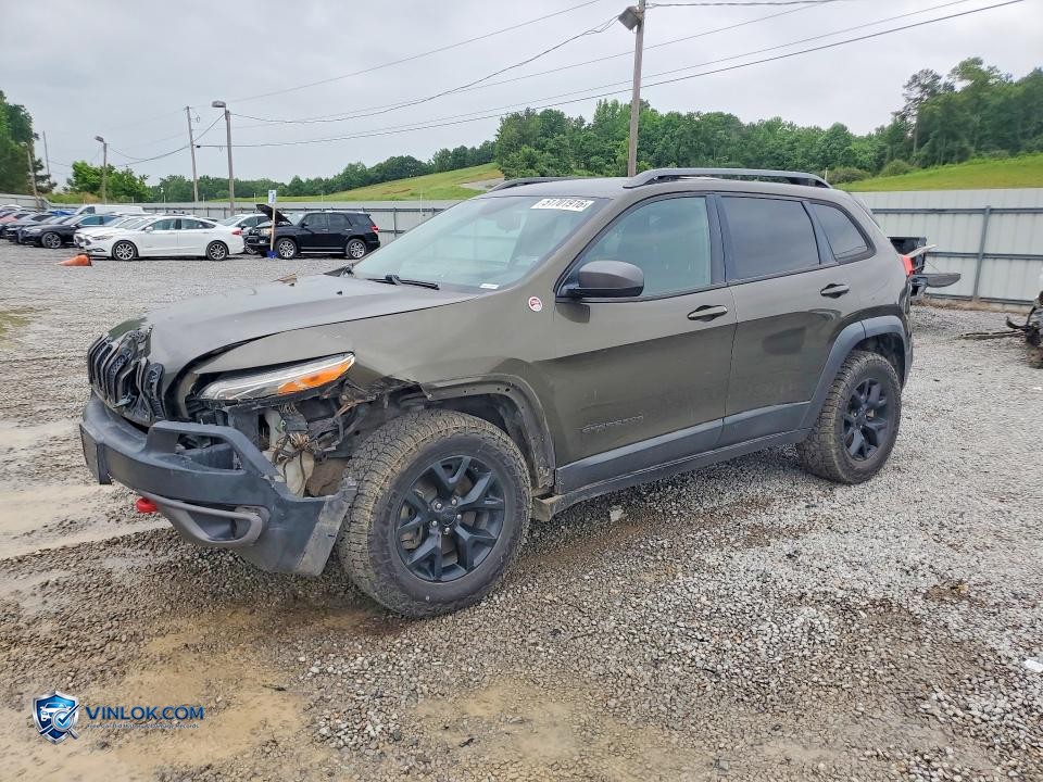 2015 JEEP CHEROKEE TRAILHAWK – Lot 51701916 auction photo