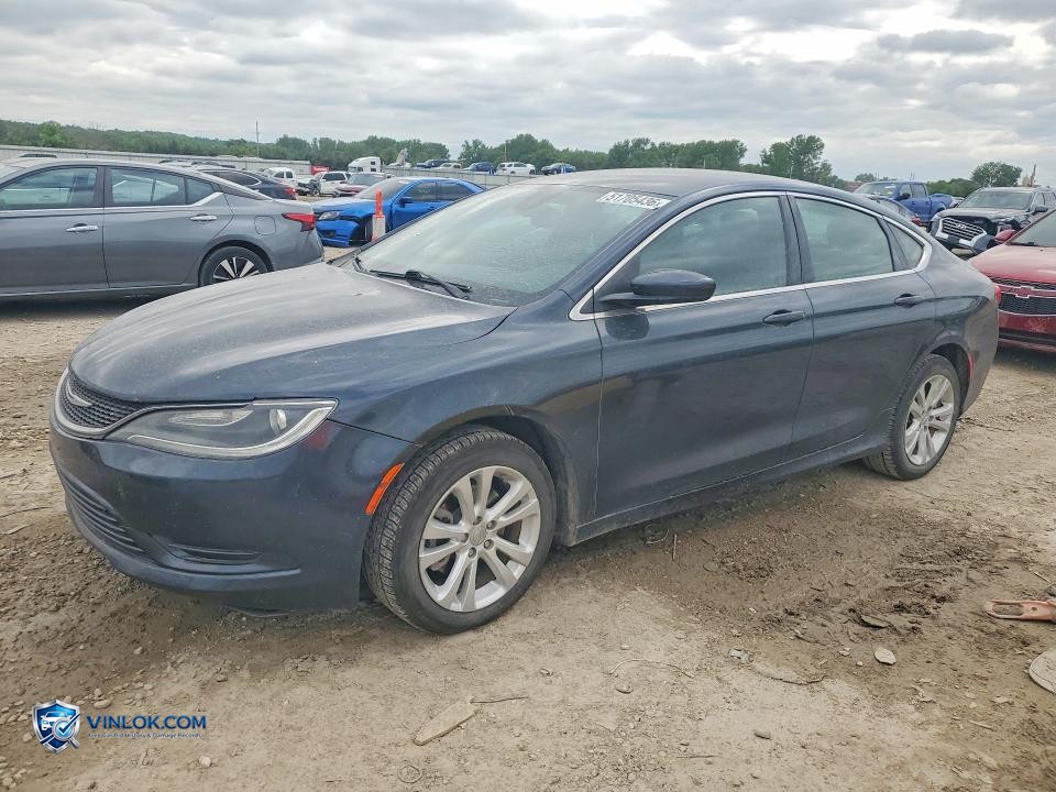 2017 CHRYSLER 200 LX – Lot 51705436 auction photo