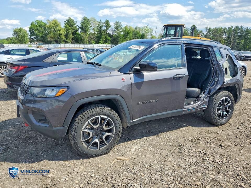 2024 JEEP COMPASS TRAILHAWK – Lot 51759286 auction photo