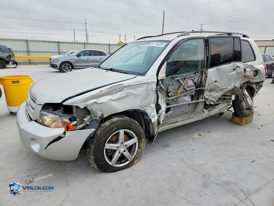 2004 TOYOTA HIGHLANDER BASE – Lot 51774226 auction photo