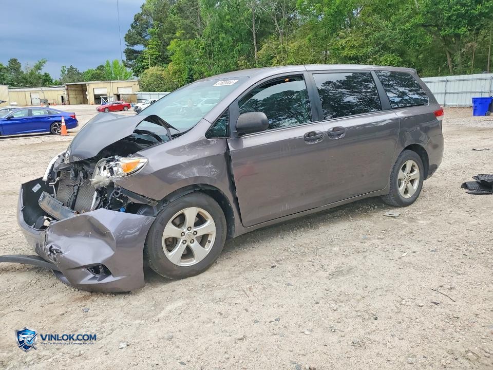 2013 TOYOTA SIENNA L 7-PASSENGER – Lot 51800856 auction photo