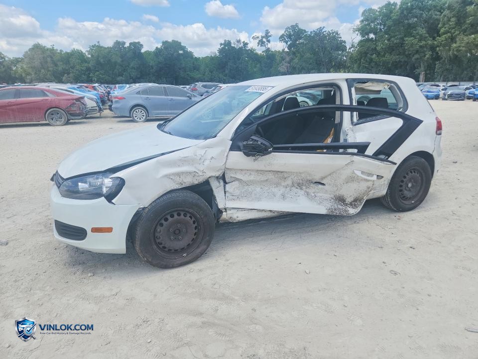 2013 VOLKSWAGEN GOLF – Lot 51849886 auction photo
