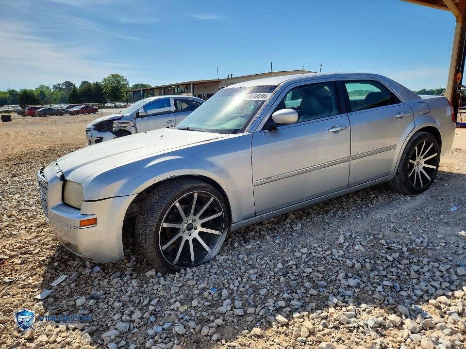 2007 CHRYSLER 300 TOURING – Lot 51870896 auction photo