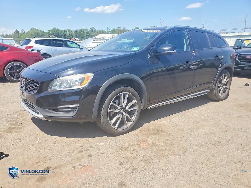 2018 VOLVO V60 CROSS COUNTRY PREMIER – Lot 51920596 auction photo