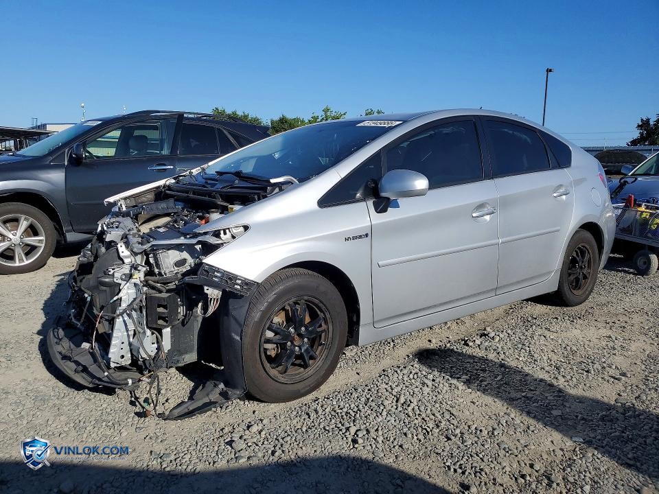 2014 TOYOTA PRIUS TWO – Lot 51949886 auction photo