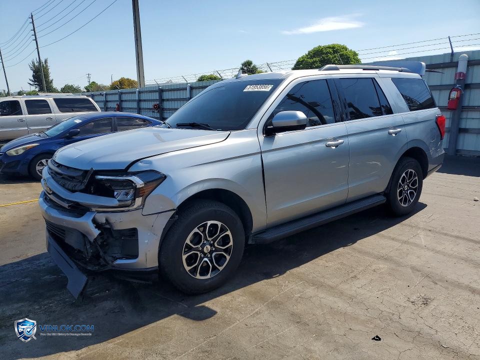 2024 FORD EXPEDITION XLT – Lot 51953856 auction photo